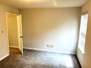 West Knoxville Condominium For Sale