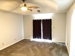 West Knoxville Condominium For Sale