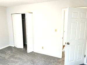 West Knoxville Condominium For Sale