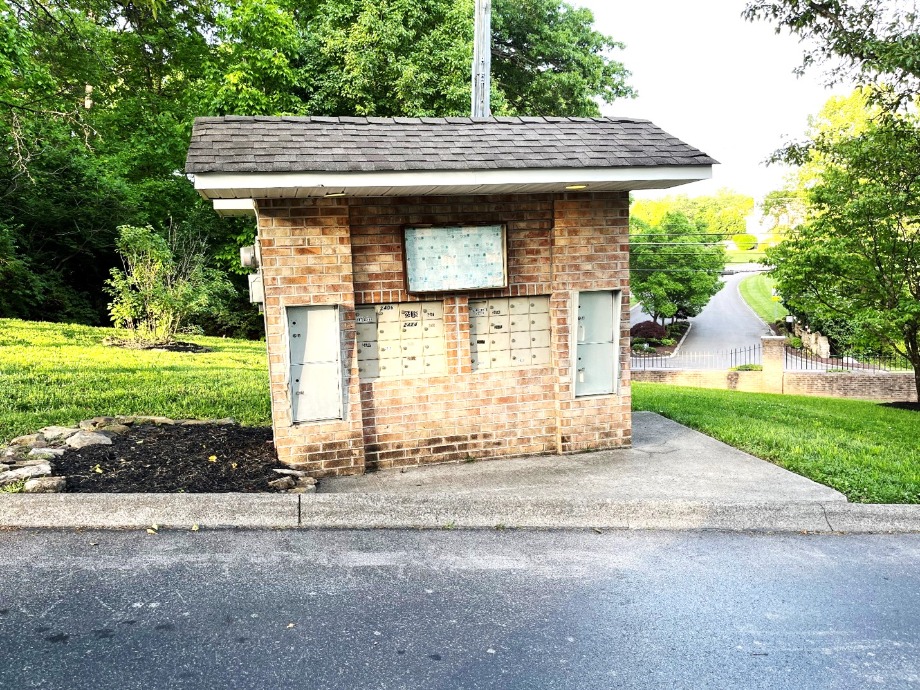 Condo For Sale in Knoxville, Tennessee